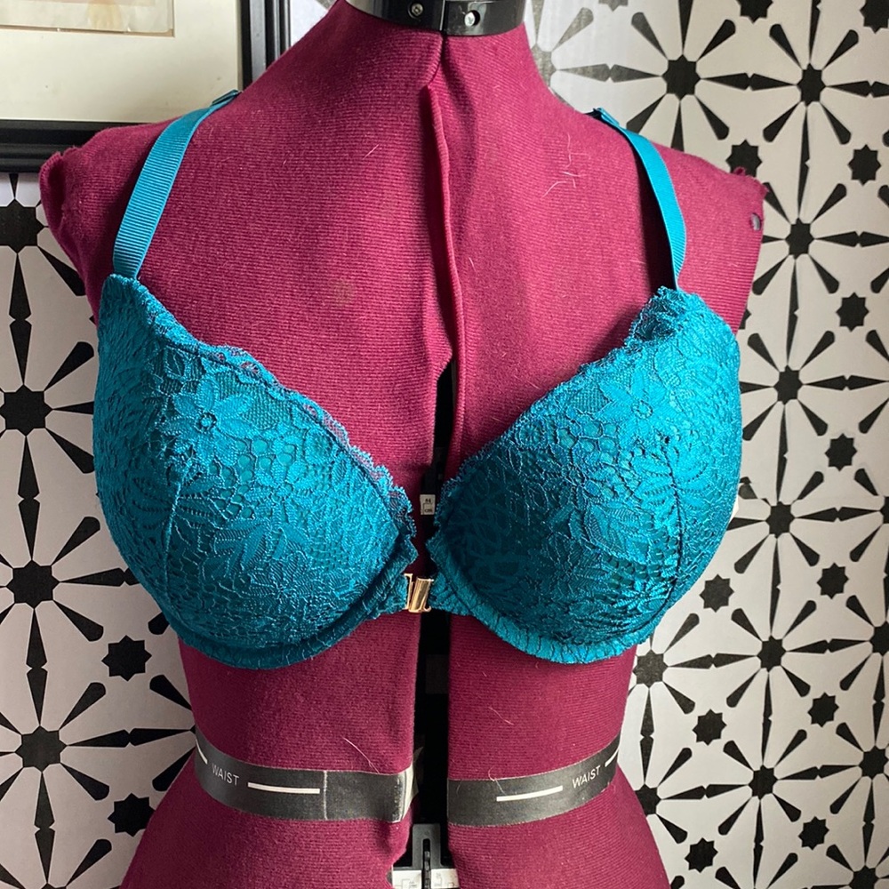 NWT Auden Push -Up Demi Coverage Racerback Bra 38DD